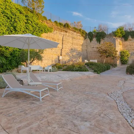 Aparthotel Cava Li Santi Nardo