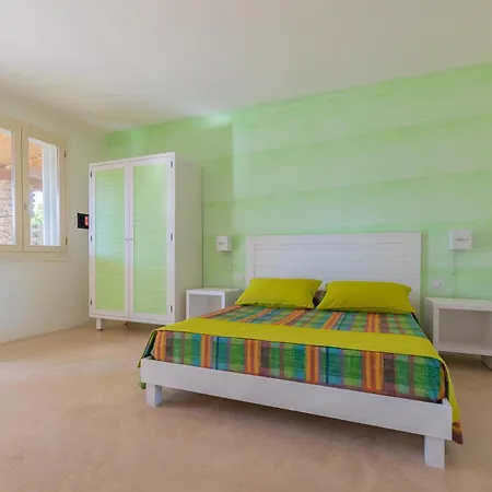 Aparthotel Cava Li Santi