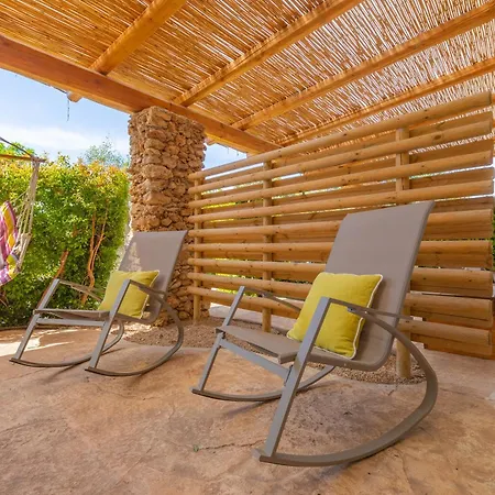 Cava Li Santi Aparthotel